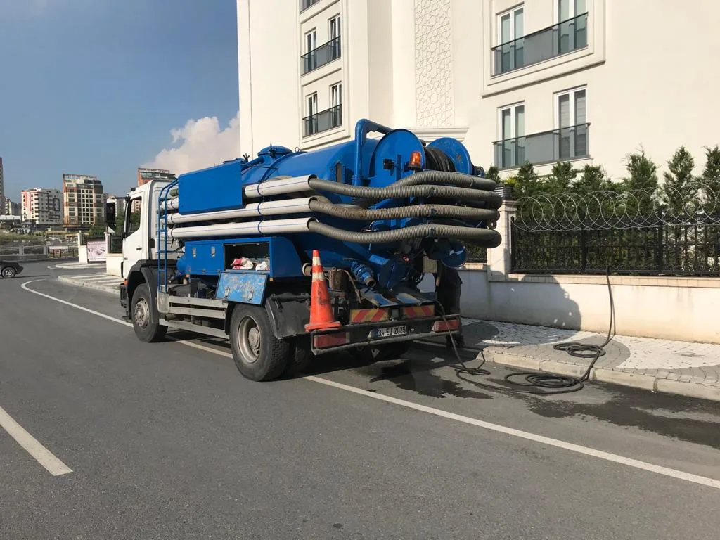 Klozet Tıkanıklığı Açma — görsel 1